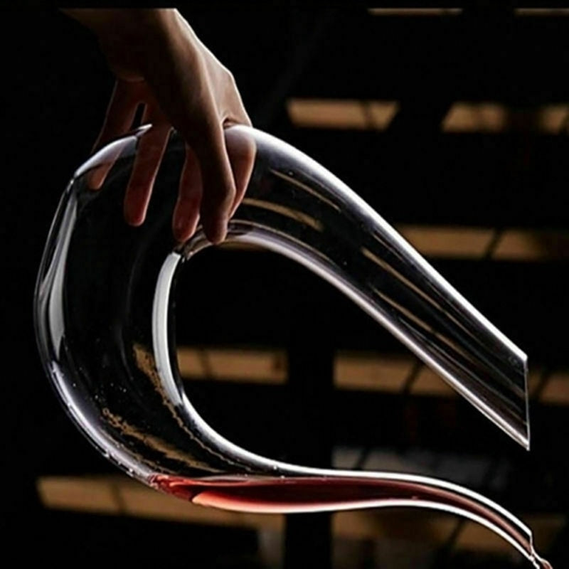 "Eleganter U-förmiger Kristall Weindekanter, 1500ml, bleifrei, ideal für Rot- und Weißweine, stilvolle Ergänzung für jede Bar