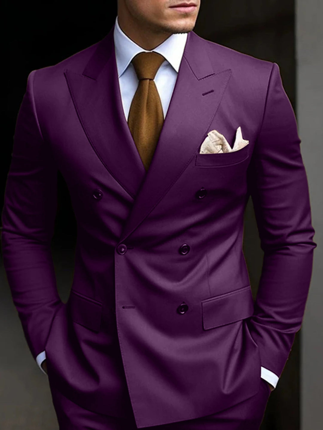 "Eleganter zweireihiger Herrenanzug in Marineblau, ideal für Hochzeitsgäste, mit hochwertigem Stoff und klassischem Look."