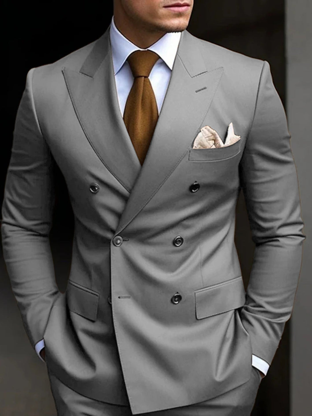 "Eleganter zweireihiger Herrenanzug in Marineblau, ideal für Hochzeitsgäste, mit hochwertigem Stoff und klassischem Look."