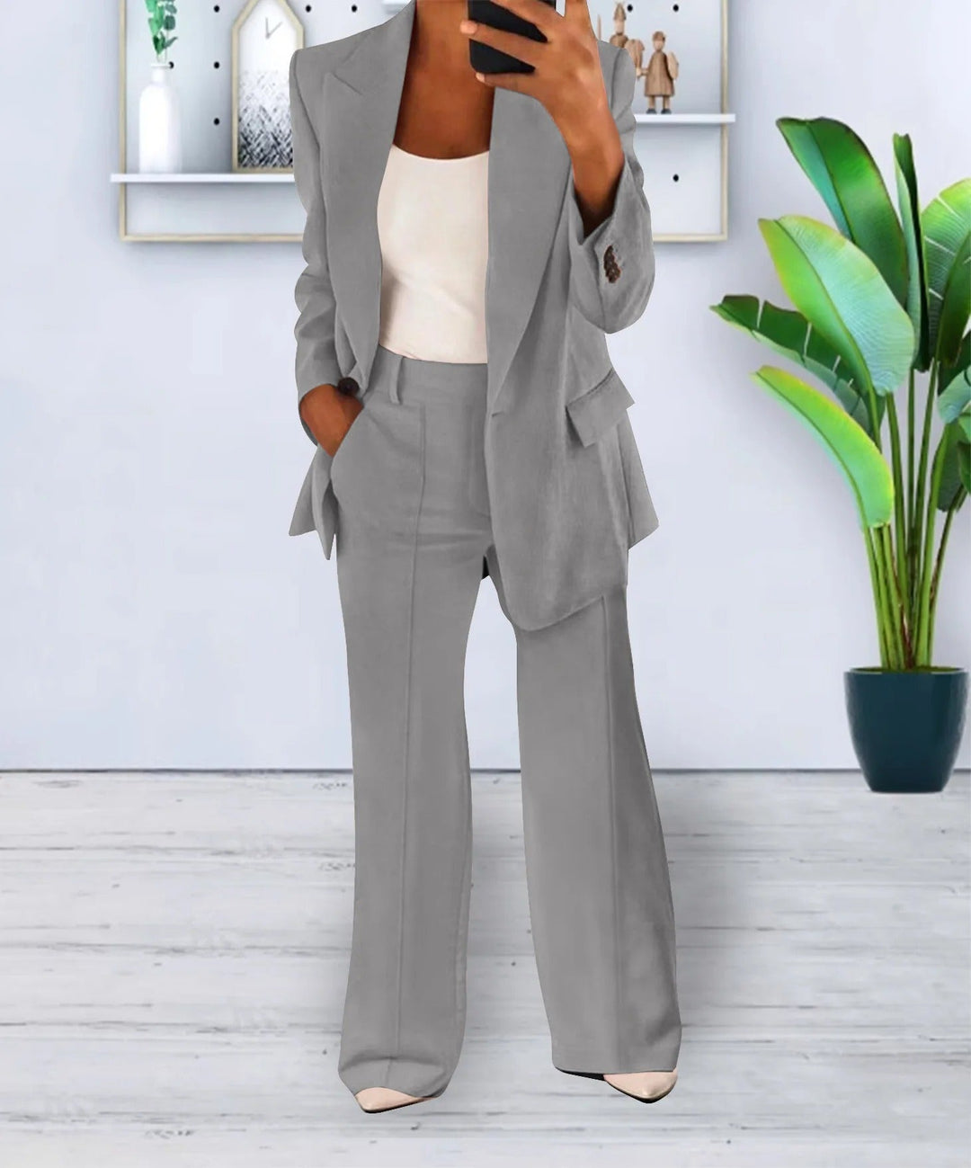 Eleganter zweiteiliger Damenanzug in Beige, Braun, Dunkelblau, Grau, Hellblau, Rosa, Schwarz – perfekt fürs Büro & Events.