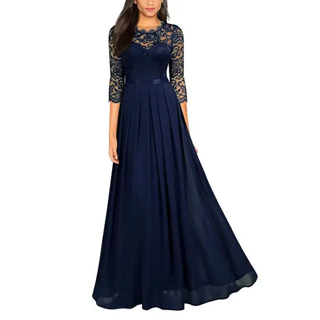 Elegantes Abendkleid Rubinrot, lang, mit raffinierten Details, ideal für Zeremonien und besondere Anlässe.