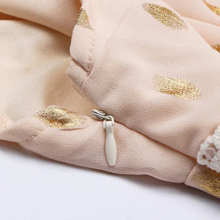 "Elegantes Boho-Sommerkleid Nova in Blau, fließendes Design, perfekter Sommer-Look für Damen."