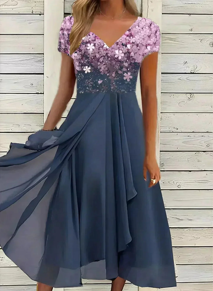 Elegantes Chiffon-Damenkleid in verschiedenen Farben, betont die Silhouette, ideal für festliche Anlässe und Partys.