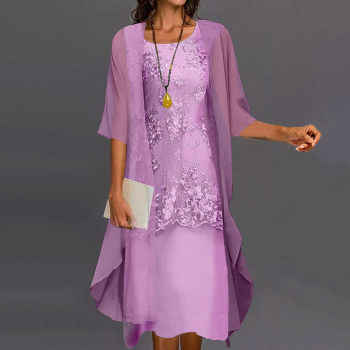 Elegantes Chiffonkleid für Damen, luxuriös und vielseitig, knielang, schmeichelnde Silhouette, ideal für formelle Anlässe.