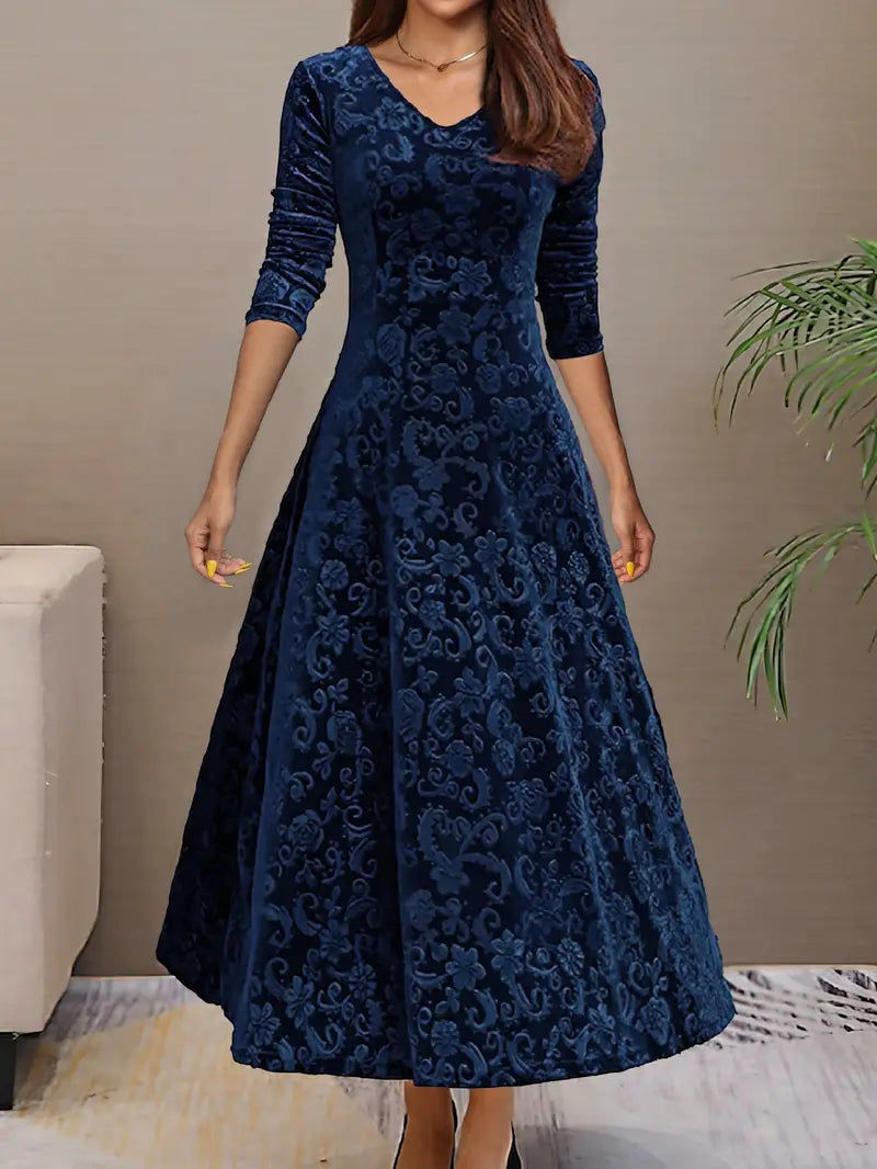 "Elegantes Damen Kleid in Blau, Dunkelrot, Grün, Lila mit moderner Silhouette und weichem Stoff für Komfort und Stil"