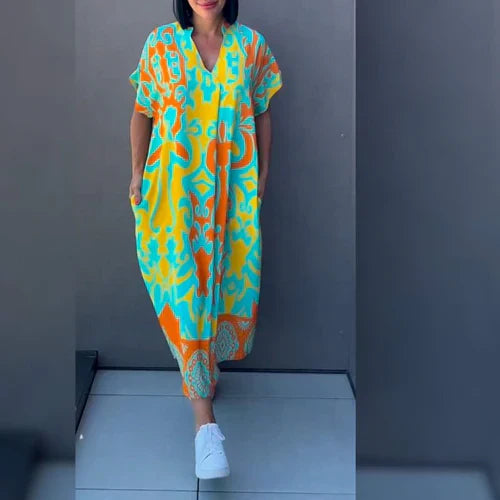 Elegantes Damen Maxikleid mit kunstvollem Print, fließende Silhouette, ideal für verschiedene Anlässe, komfortabel und stilvo