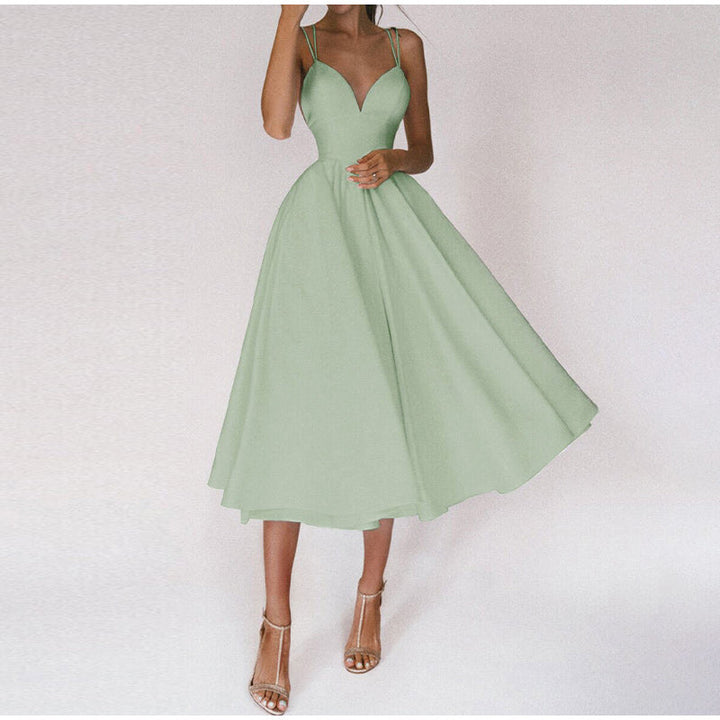 Elegantes Damen Partykleid mit V-Ausschnitt, Midi-Länge, in klassischem Design für Hochzeiten und formelle Anlässe.