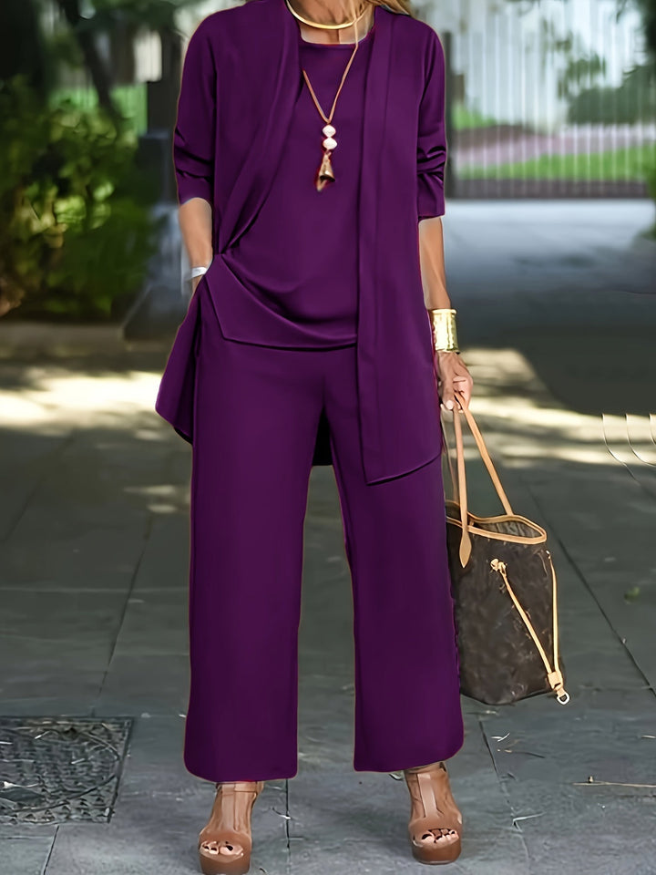 Elegantes Damen-Set aus Strickjacke, Trägertop und Hosen, vielseitig kombinierbar und ideal für Freizeit und Büro.