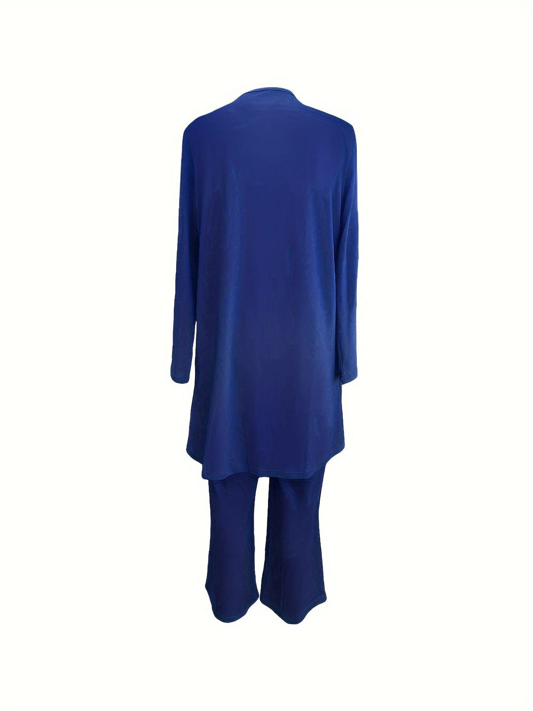 Elegantes Damen-Set aus Strickjacke, Trägertop und Hosen, vielseitig kombinierbar und ideal für Freizeit und Büro.