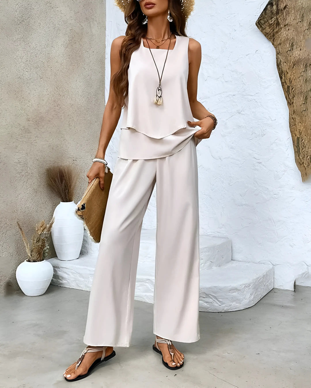 "Elegantes Damen Zweiteiler Set hellblau, sanfter Stoff, perfekte Passform, vielseitig, moderne Details, stilvoll und komfort