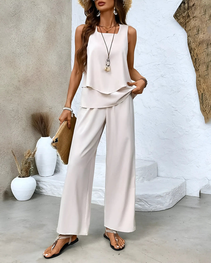 "Elegantes Damen Zweiteiler Set hellblau, sanfter Stoff, perfekte Passform, vielseitig, moderne Details, stilvoll und komfort