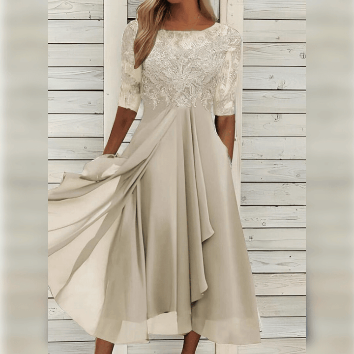 "Elegantes Damenkleid mit schickem Design, komfortabler Passform und zeitloser Ästhetik für besondere Anlässe."
