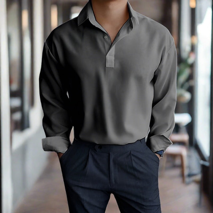 "Elegantes Herren Langarm-Polo aus Baumwolle, vielseitig und bequem, in verschiedenen Farben verfügbar."
