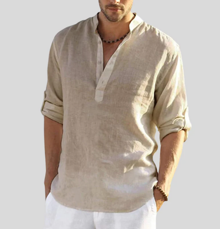 Elegantes Herren-Leinenhemd mit exquisitem Kragen, weich fließendem Stoff, ideal für formelle und casual Anlässe.