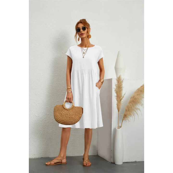"Elegantes kurzärmeliges Sommerkleid in Midi-Länge für Damen, betont die Silhouette, ideal für formelle Anlässe und Freizeit.