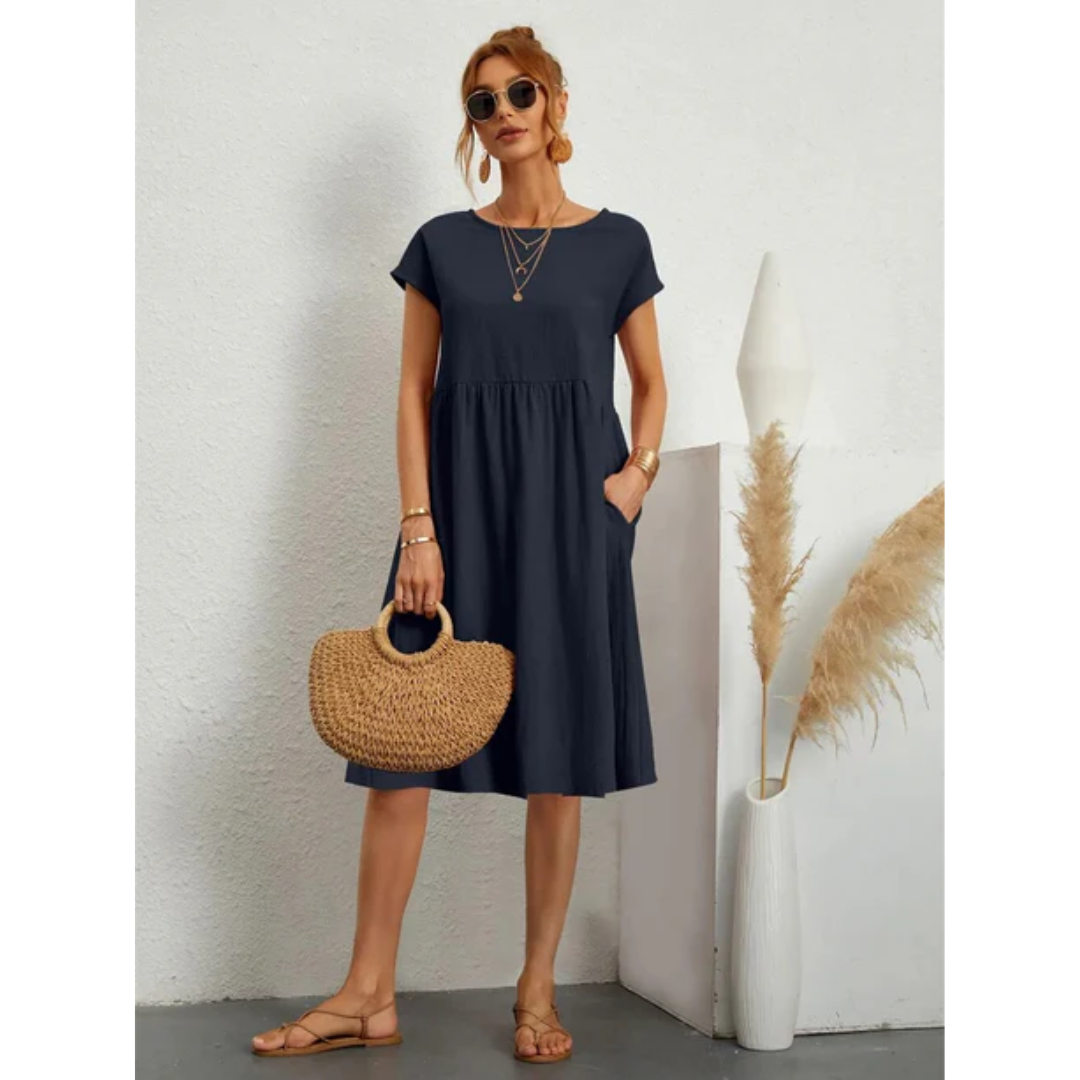 "Elegantes kurzärmeliges Sommerkleid in Midi-Länge für Damen, betont die Silhouette, ideal für formelle Anlässe und Freizeit.