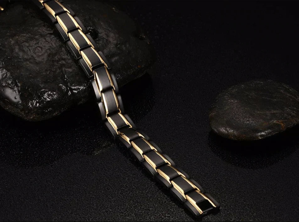 "Elegantes magnetisches Gesundheitsarmband zur Schmerzlinderung, zeitloses Design, fördert Blutzirkulation, Edelstahl."