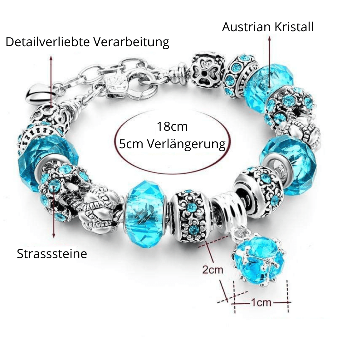Elegantes Ocean Charm Armband, maritime Anhänger, stilvoll, vielseitig, Schmuck für Meerliebhaber, Detailansicht.