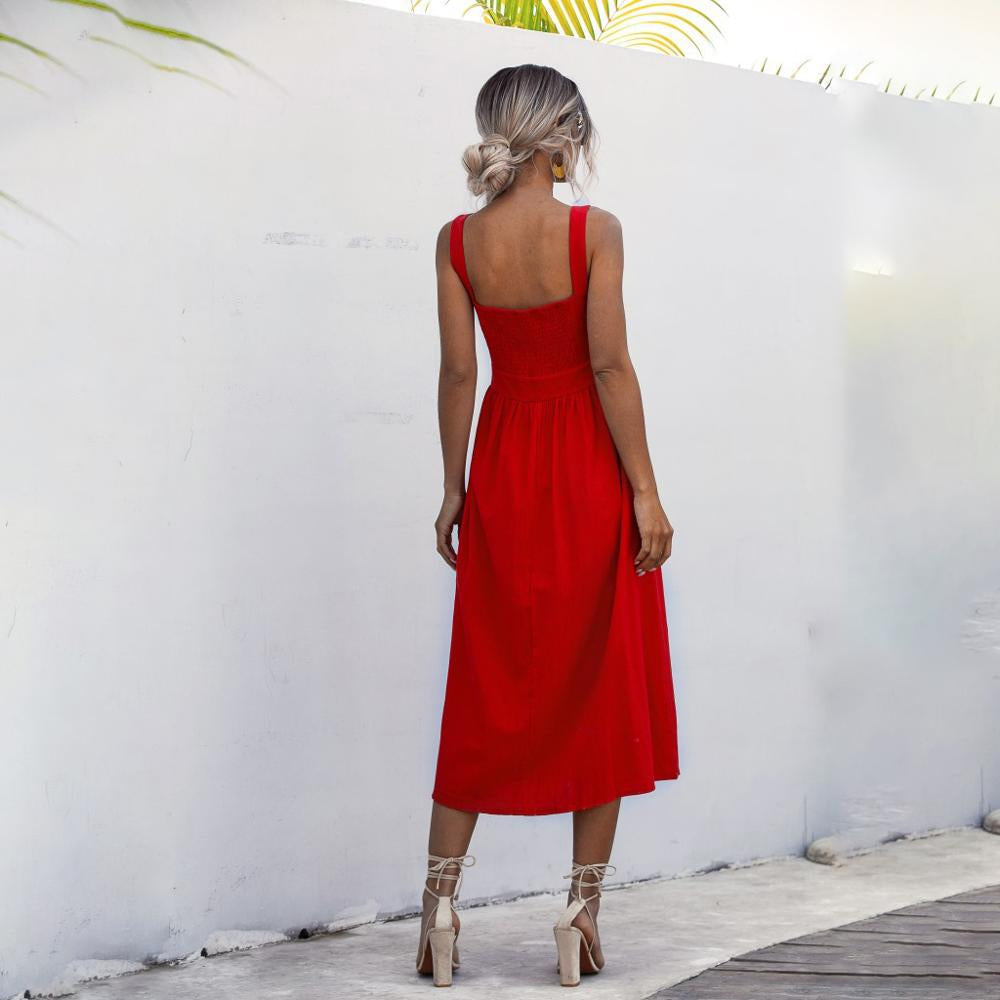 Elegantes rotes Sommerkleid für Damen mit lockerer Passform, luftigem Stoff und zeitlosem Design, ideal für warme Tage.