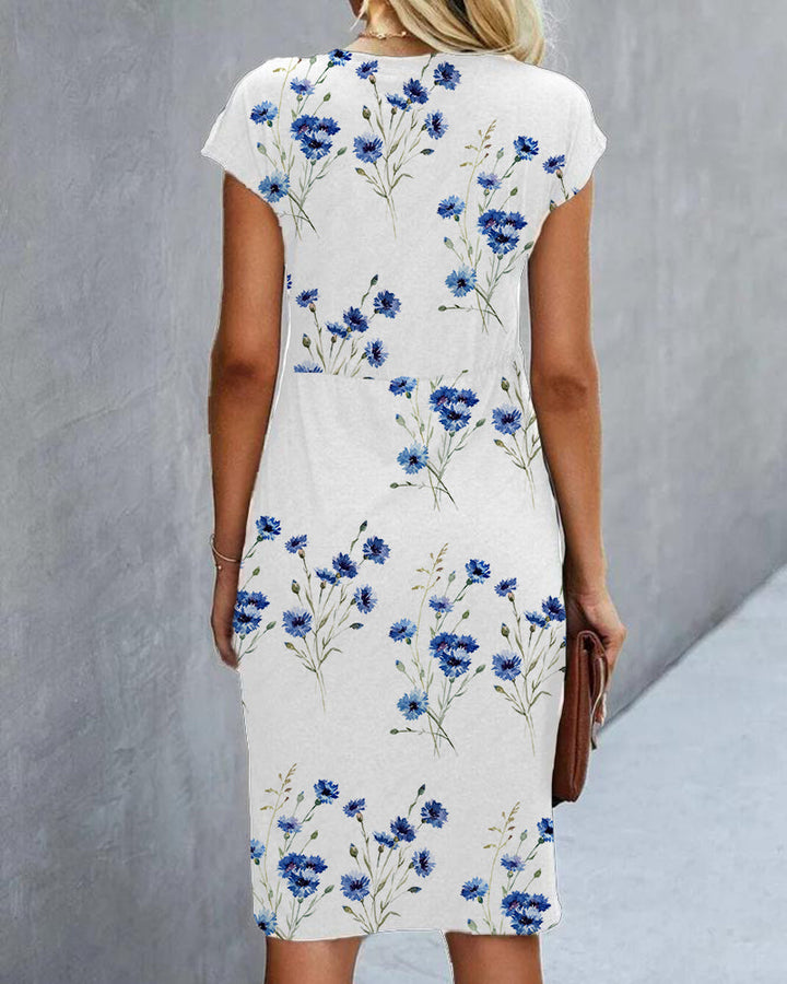 Elegantes weißes Damen-Maxikleid, fließender Stoff, schmeichelnd geschnitten, ideal für formelle und informelle Anlässe.