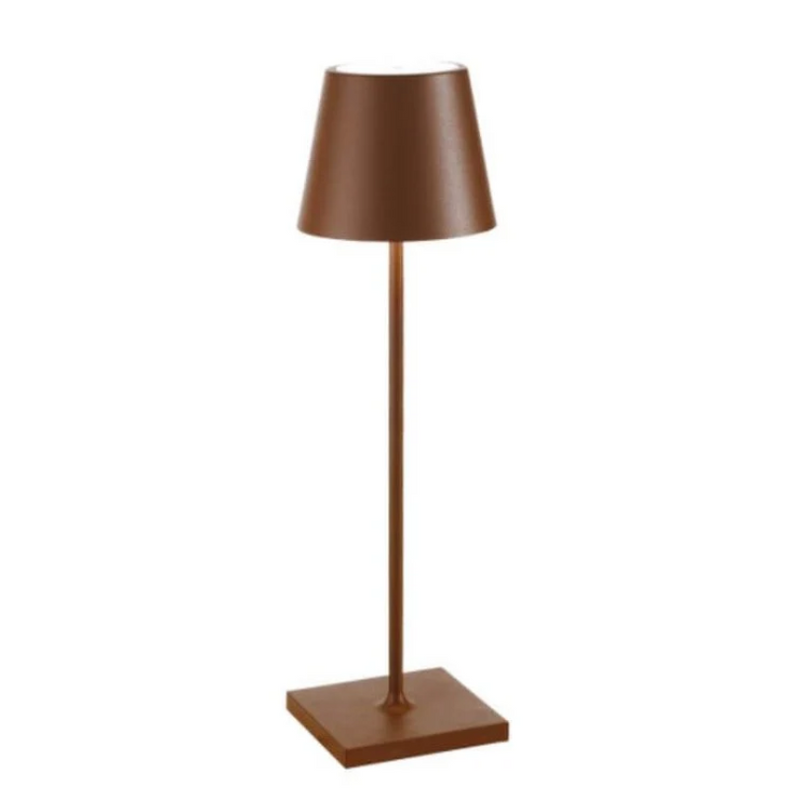 "Energieeffiziente Touch LED-Tischleuchte im minimalistischen Design, ideal für moderne Wohnräume."