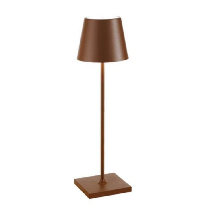 "Energieeffiziente Touch LED-Tischleuchte im minimalistischen Design, ideal für moderne Wohnräume."