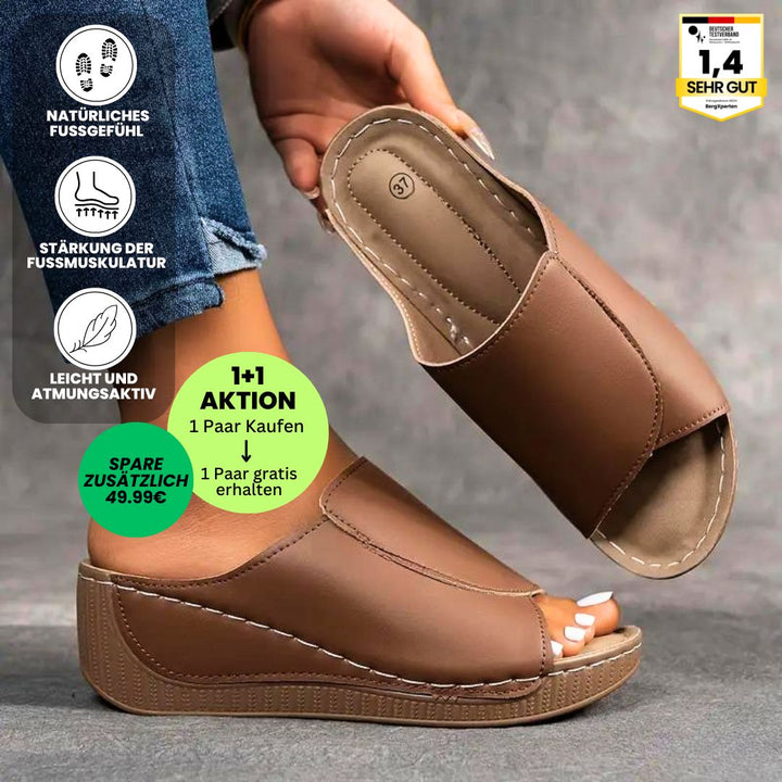 Ergonomische Damen-Sandalen mit rutschfester Sohle, in Weiß, bieten Komfort und Stabilität für jeden Anlass.