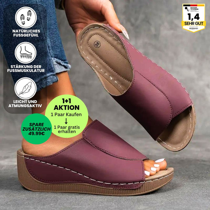 Ergonomische Damen-Sandalen mit rutschfester Sohle, in Weiß, bieten Komfort und Stabilität für jeden Anlass.