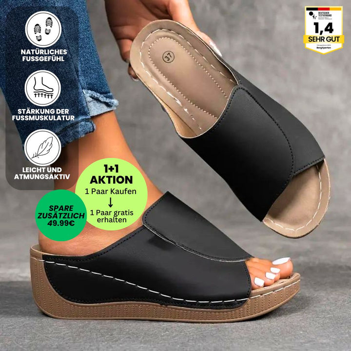 Ergonomische Damen-Sandalen mit rutschfester Sohle, in Weiß, bieten Komfort und Stabilität für jeden Anlass.