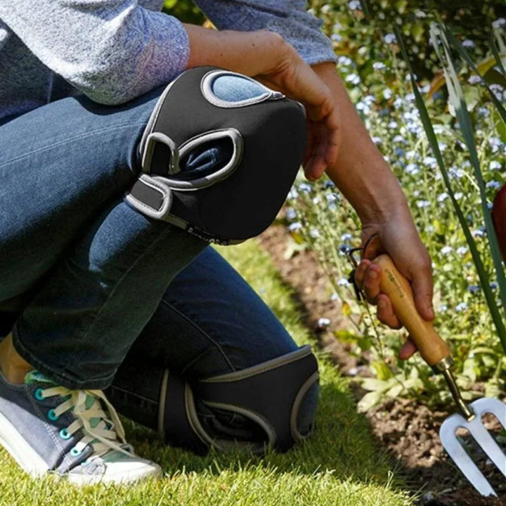 "Ergonomische Gartenschützer mit extra Polsterung, ideal für knieschonendes Arbeiten im Garten, wasserfest und bequem."