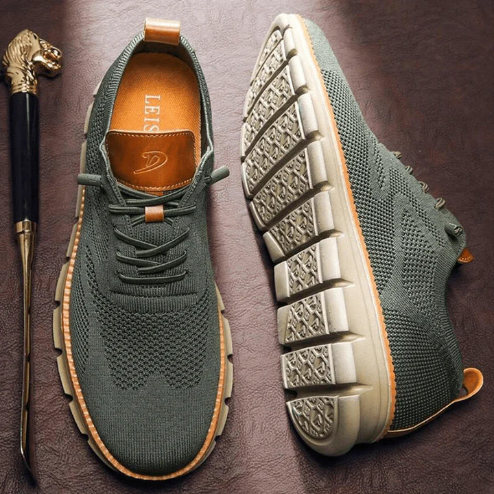 Ergonomische Herrenschuhe aus atmungsaktivem Strick, sportliche flexible Sohle, breite Zehenbox, braun, ideal für Alltag.