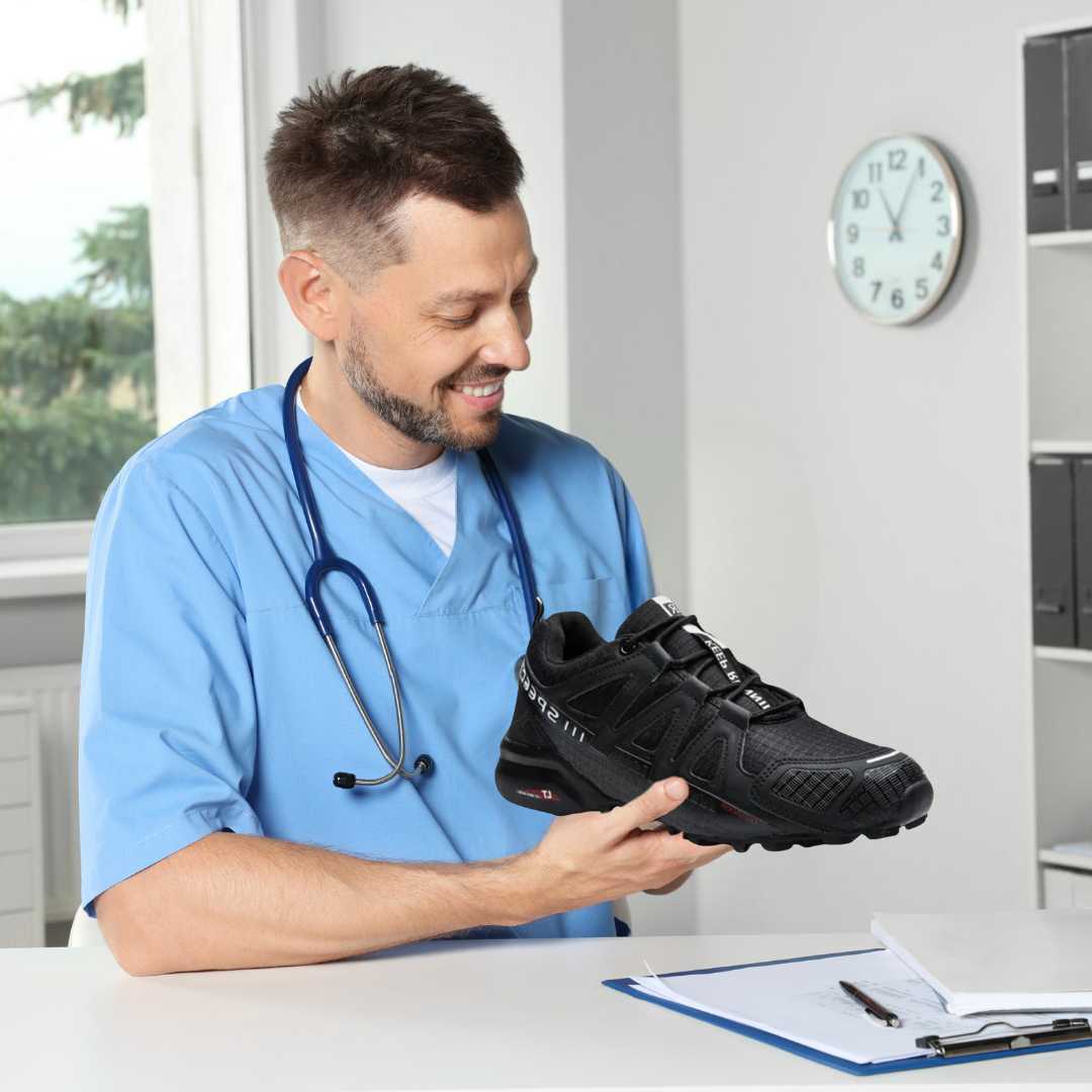 "Ergonomische OrthoTrekking Damenschuhe mit rutschfester Sohle und atmungsaktiver Struktur für Komfort und Schmerzlinderung."