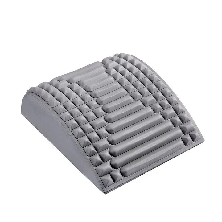 "Ergonomischer Rückenstrecker mit 109 Massagepunkten für Rückenschmerzlinderung und verbesserte Haltung."