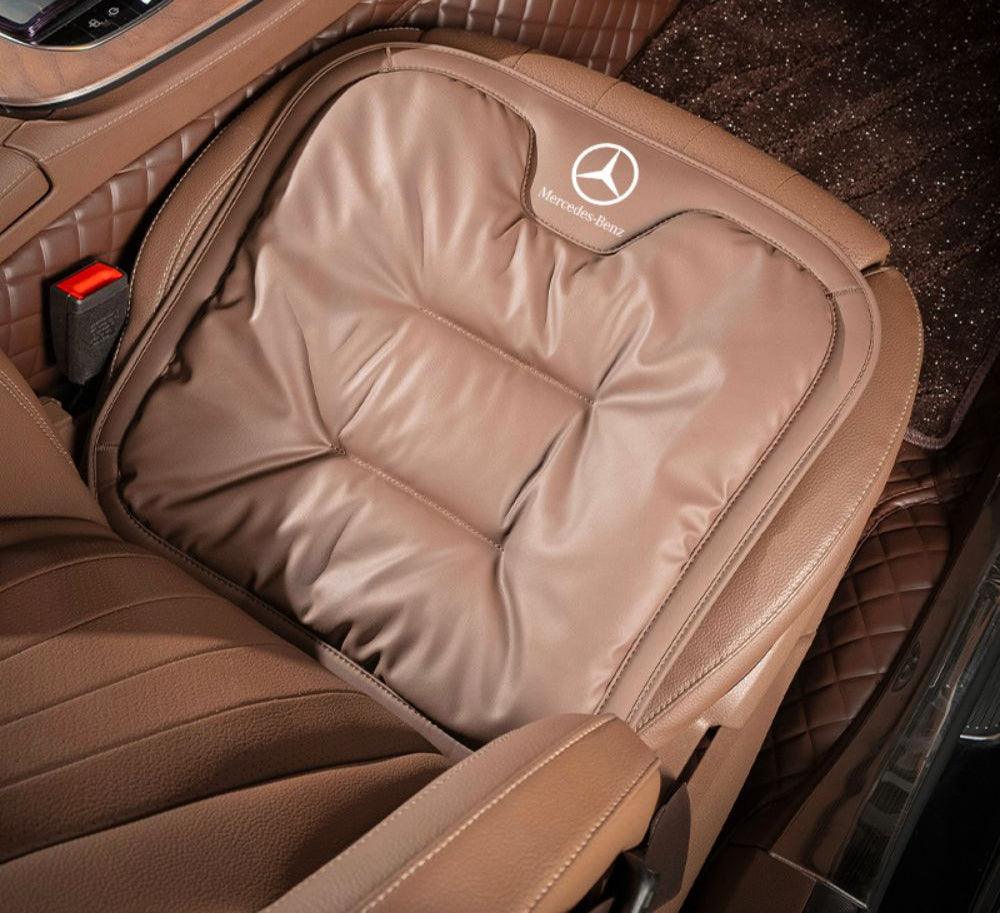 "Ergonomisches autositzkissen, schwarz, bequem, mit stützfunktion, für besseren fahrkomfort entwickelt."