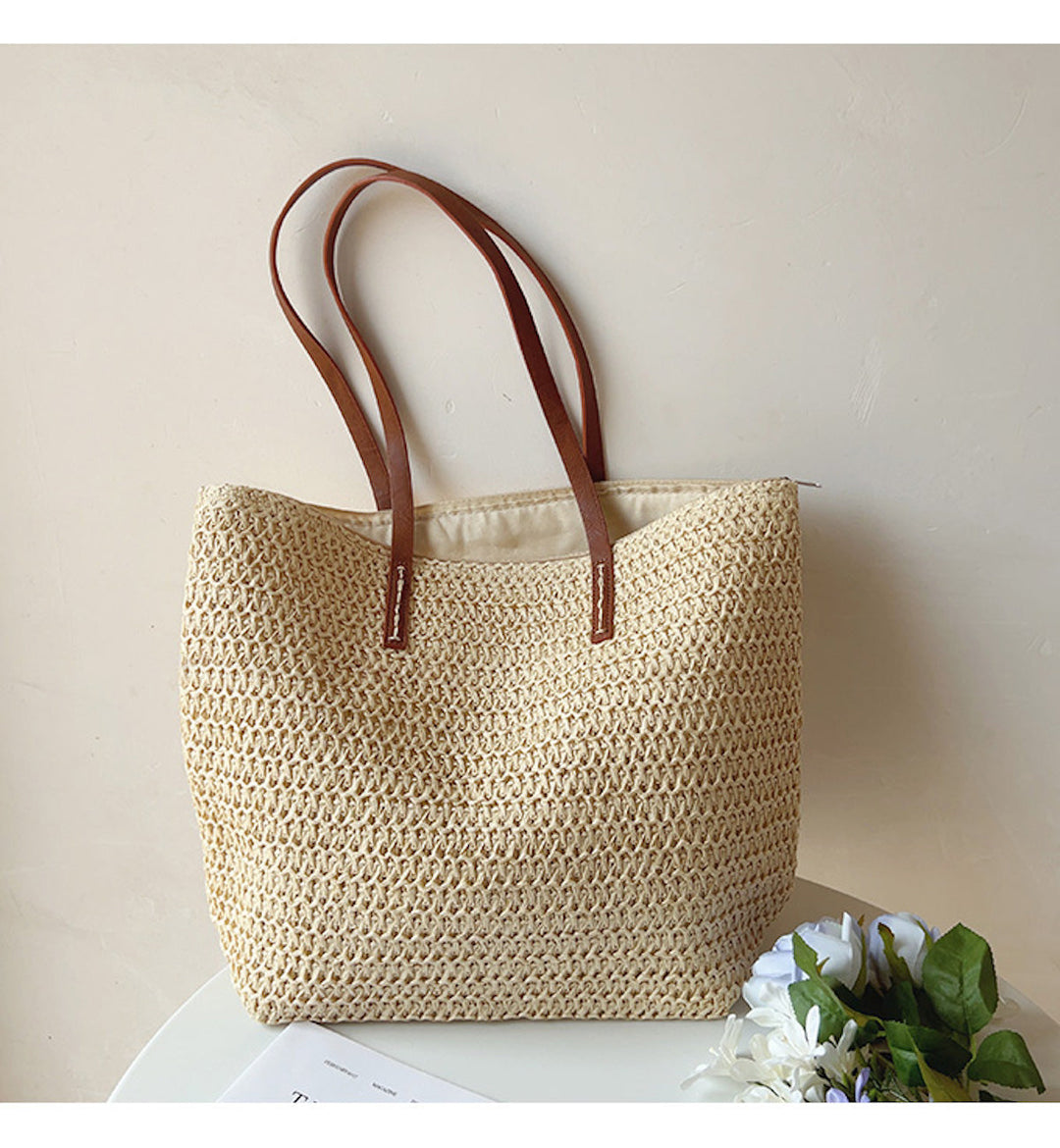 Geflochtene Korbtasche aus Rattan mit stilvollen Lederhenkeln, perfekt für den Sommer, Frauen-Tasche, elegant und geräumig.