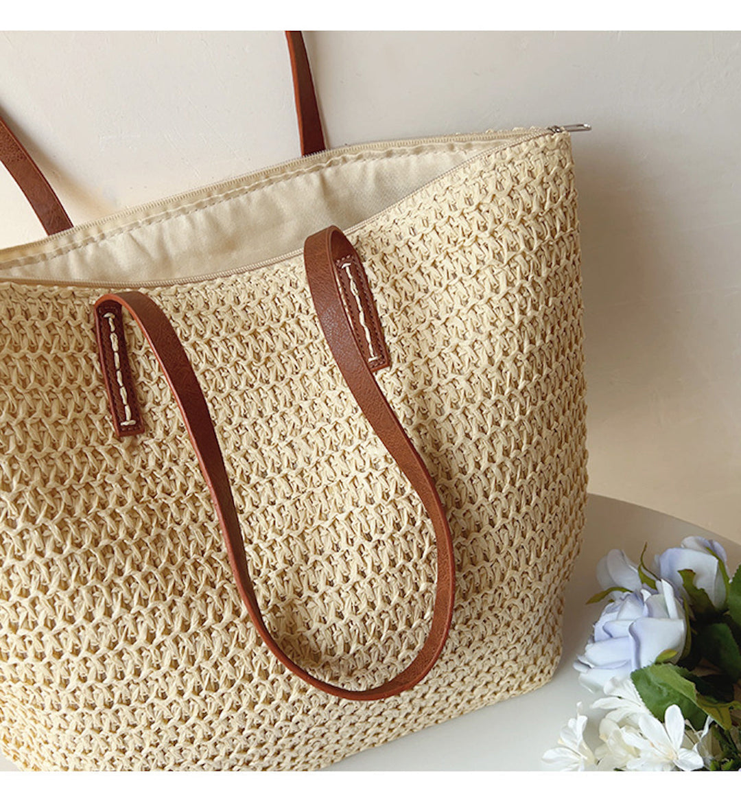 Geflochtene Korbtasche aus Rattan mit stilvollen Lederhenkeln, perfekt für den Sommer, Frauen-Tasche, elegant und geräumig.