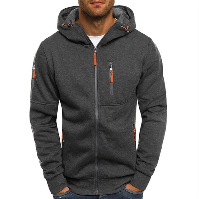 Gemütlicher Herren Kapuzenpullover mit zeitlosem Design, eleganter Grauton, weicher Baumwollstoff für hohen Tragekomfort.