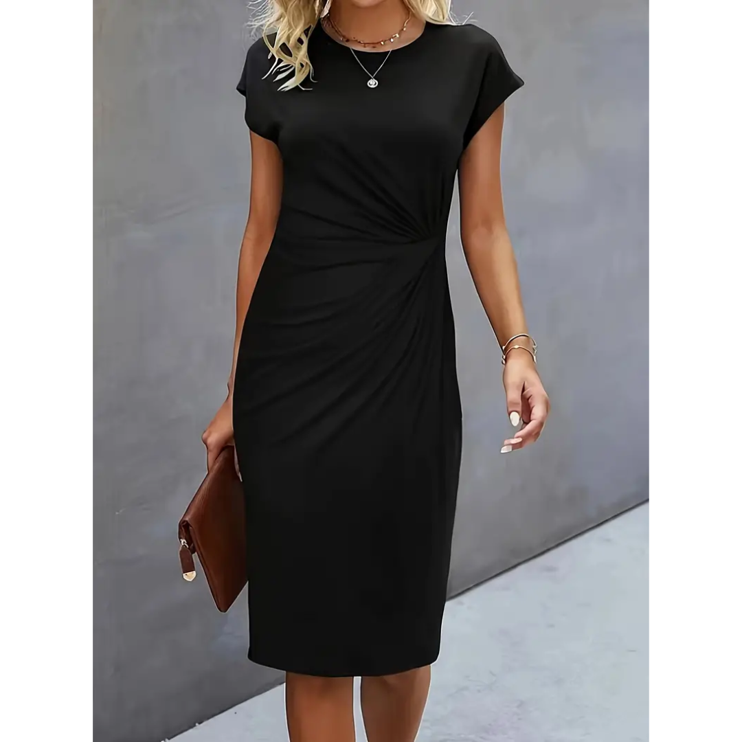 Gerafftes, figurbetontes Damen Bodycon Kleid mit kurzen Ärmeln, elegantes Design, betont Silhouette, ideal für Anlässe.