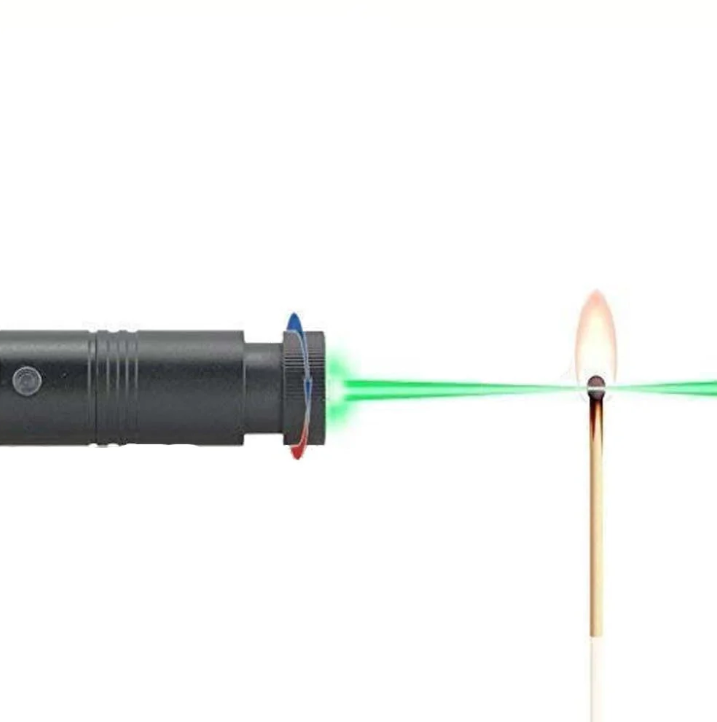 Grüner Hochleistungs-Laserpointer mit robustem Aluminiumgehäuse, ideal für präzise Präsentationen und outdoor Anwendungen.