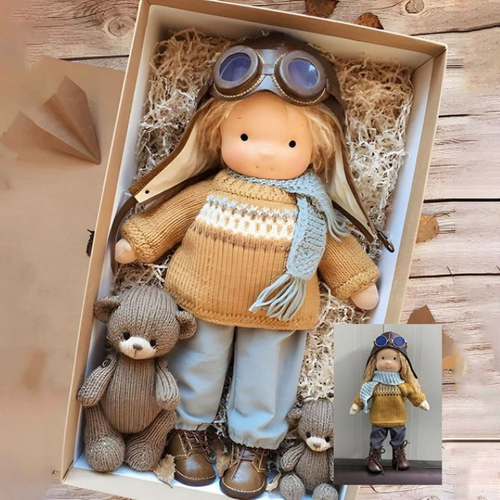 "Handgefertigte Waldorf-Puppe aus Naturmaterialien, 30 cm, mit liebevollen Details und sanften Farben für fantasievolles Spie