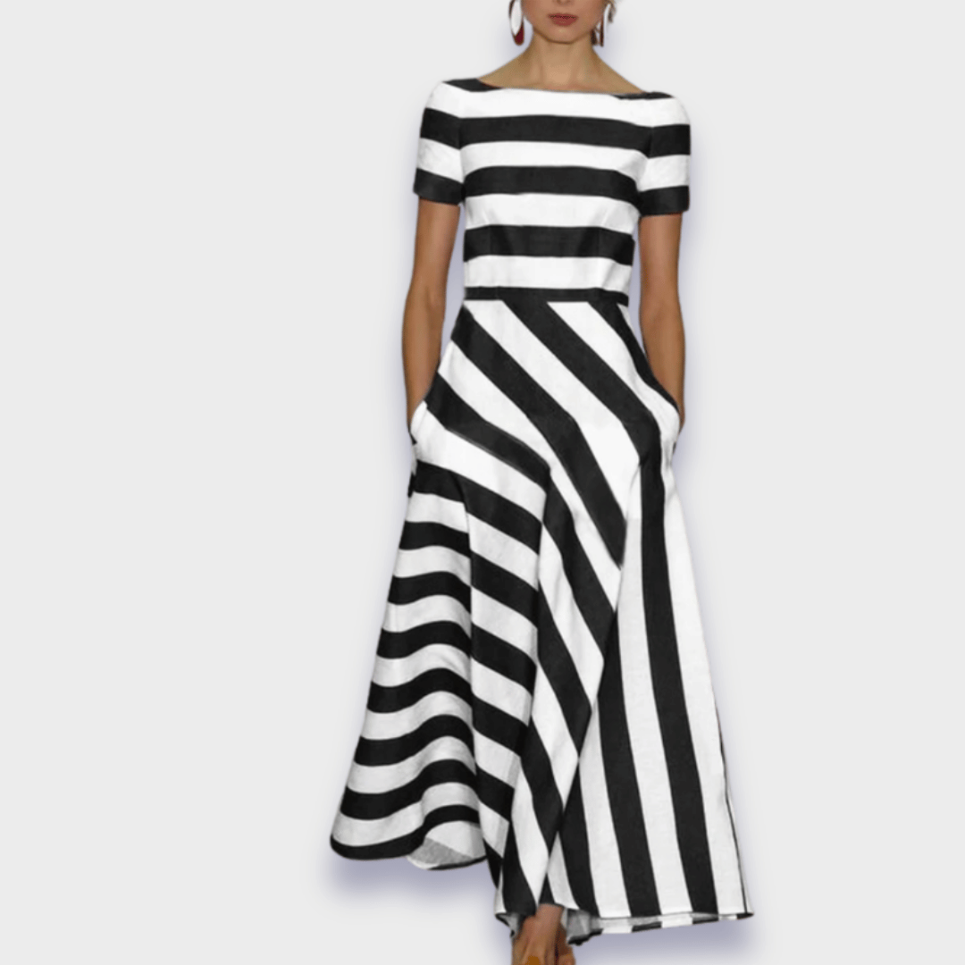 "Handgefertigtes Maxikleid mit Streifen, elegante bodenlange Silhouette, zeitloser Stil, atmungsaktives Material, vielseitig 