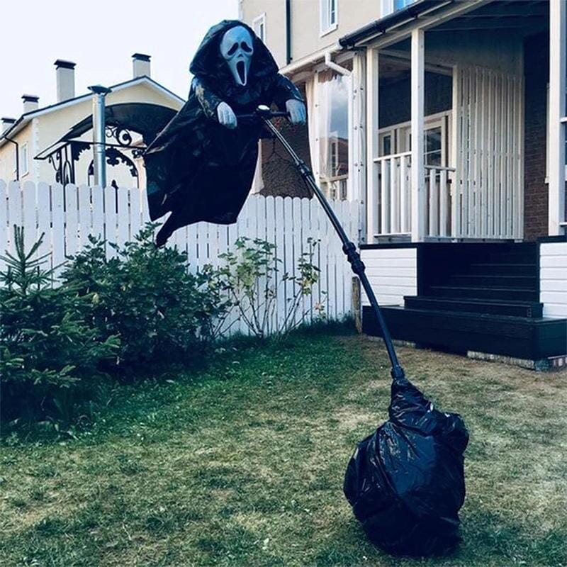 "Hängende Vogelscheuche mit Geistergesicht, 2m hoch, gruselige Halloween-Deko, ideal für Gartenabschreckung."