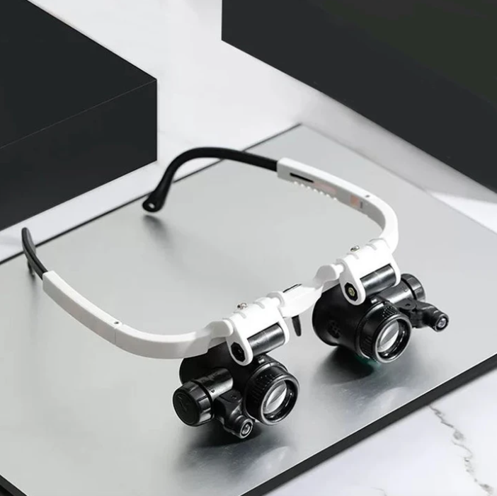 "HD-Lupe mit LED, verstellbarem Kopfband, ideal für Detailarbeit, hochwertige Klarheit und präzise Vergrößerung."