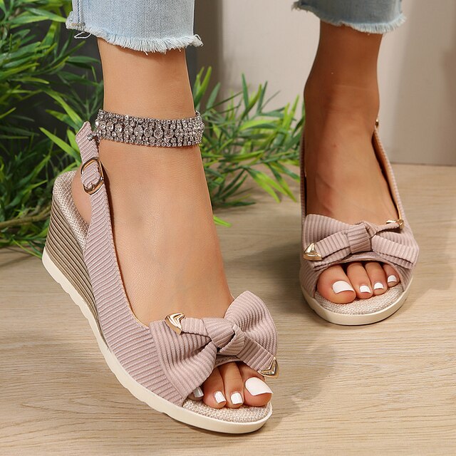 "Heidi Sommer-Sandalen mit Keilabsatz, eleganter Riemen, verstellbare Schnalle, umweltfreundliches PU-Leder, beige Auswahl."