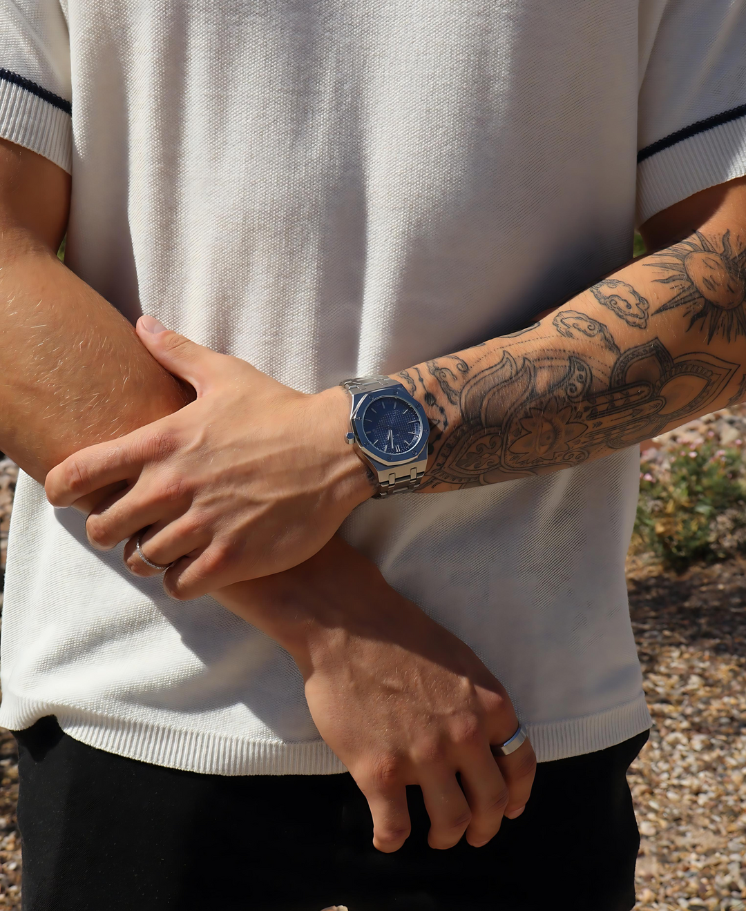 Herren Armbanduhr mit 41mm Edelstahlgehäuse, zeitlos elegant, minimalistisches Design, präzises Quarzwerk, stilvolles Zifferb
