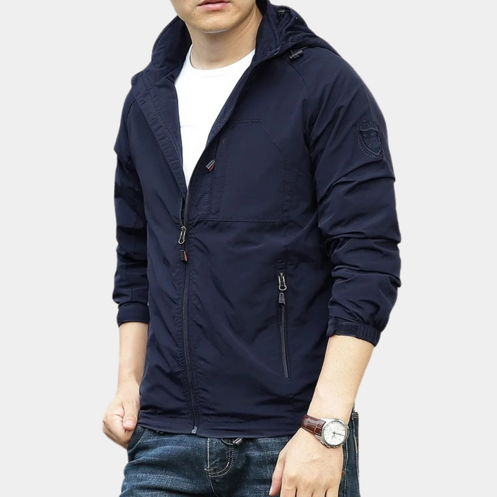 "Herren Atmungsaktive Jacke in Armeegrün mit modernem Design und praktischen Taschen für Frühling & Sommer."