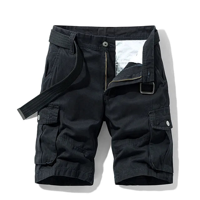 "Herren Cargo Shorts, robust und khaki, mit vielen Taschen, ideal für Sommerabenteuer und den täglichen Gebrauch."