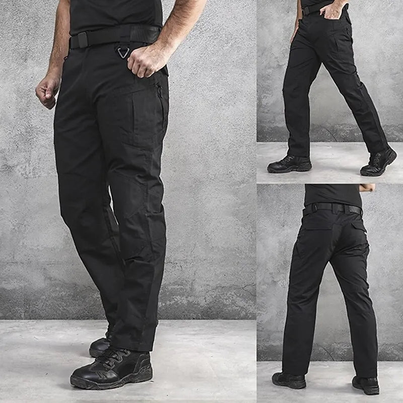 "Herren Cargohose mit modernem Design und funktionalen Taschen, ideal für Outdoor-Abenteuer, aus langlebigem Material."