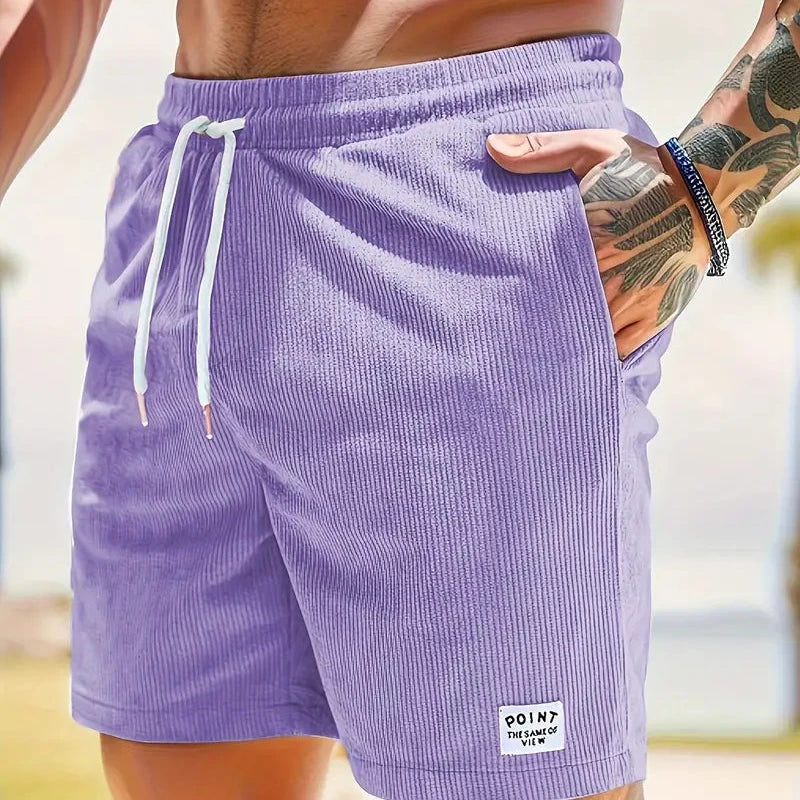 "Herren Cordshorts in Beige aus hochwertigem Cordstoff mit leichtem Stretch für maximalen Komfort und stilvolle Optik."