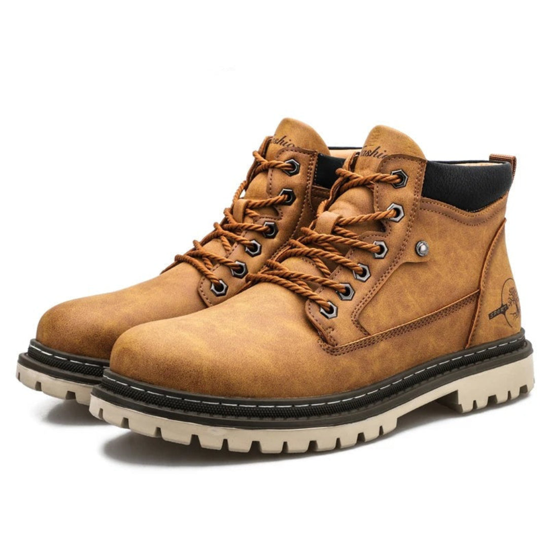 Herren Freizeitstiefel mit Schnürung, bequem und strapazierfähig, ideal für Outdoor und lässige Outfits, seitliche Ansicht.